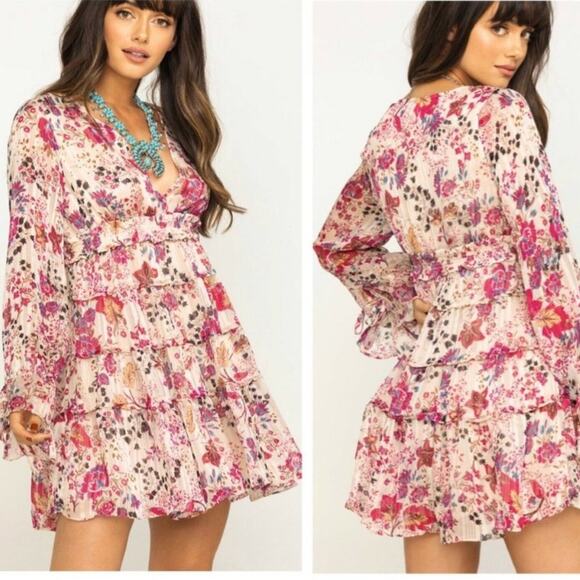 Free People Long Sleeve Floral Mini Dress Deep V Neck Size Medium - Picture 1 of 8